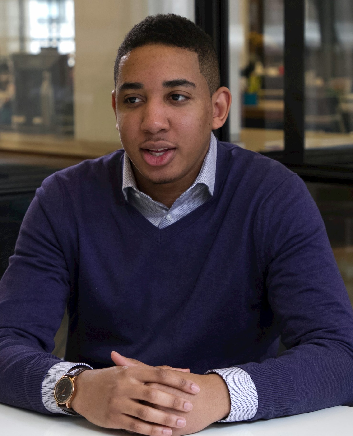 photo-1653669485787-6ae1906e4302